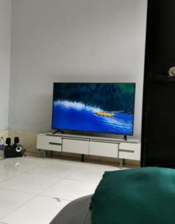 如何摆脱“低头族”？不如试试KKTV 智能电视-JinMo之家