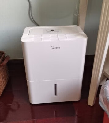 美的家用除湿机测评：合理控制室内湿度-JinMo之家