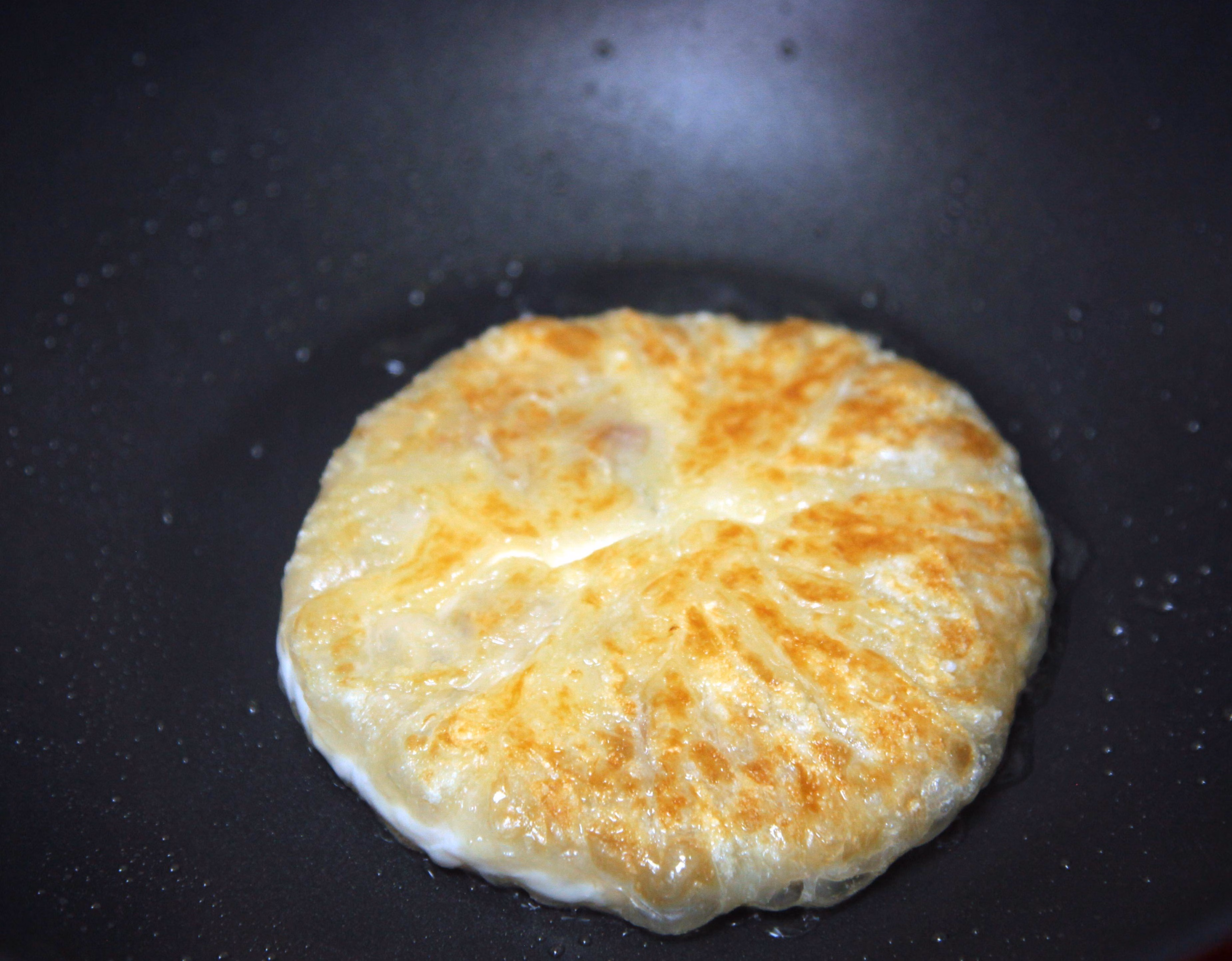 比肉馅还好吃的素菜馅饼，1根萝卜就搞定的第9张示图