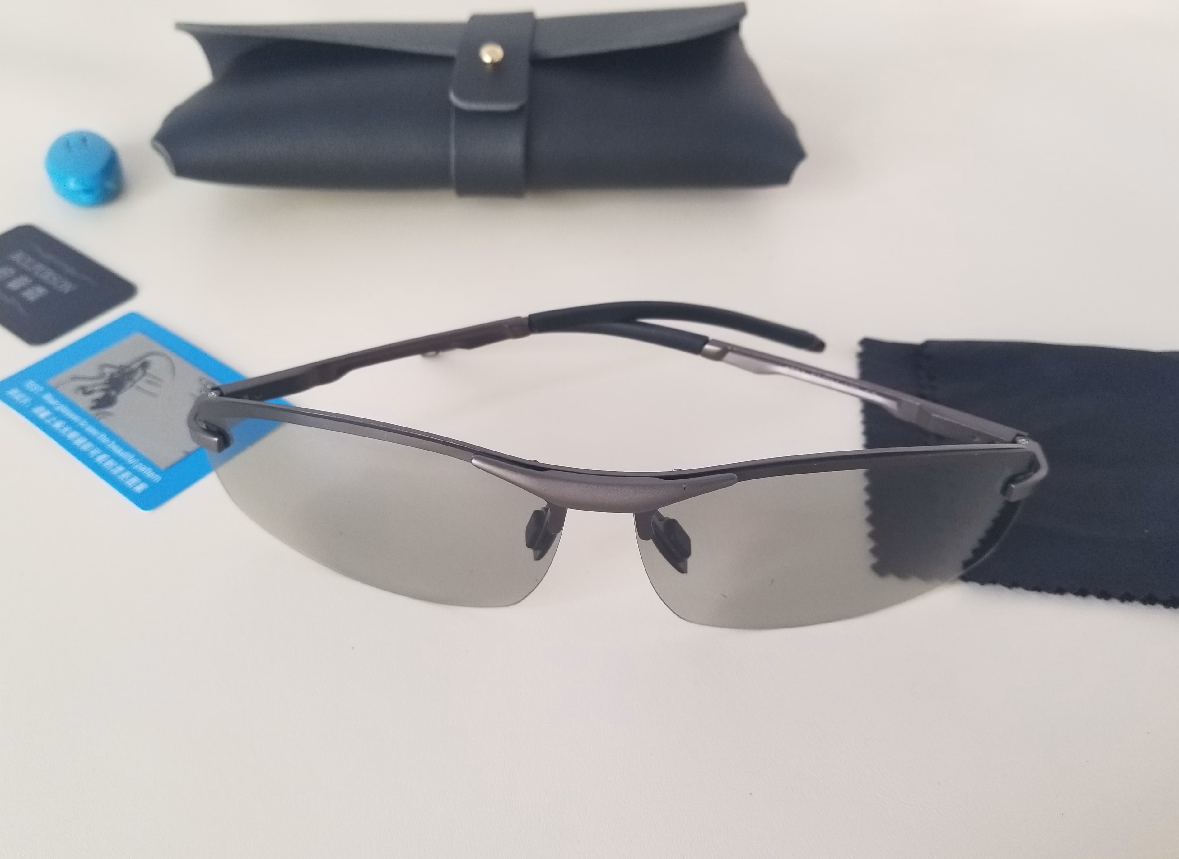 不惧太阳光，戴上博普森太阳镜出行更安全-JinMo之家