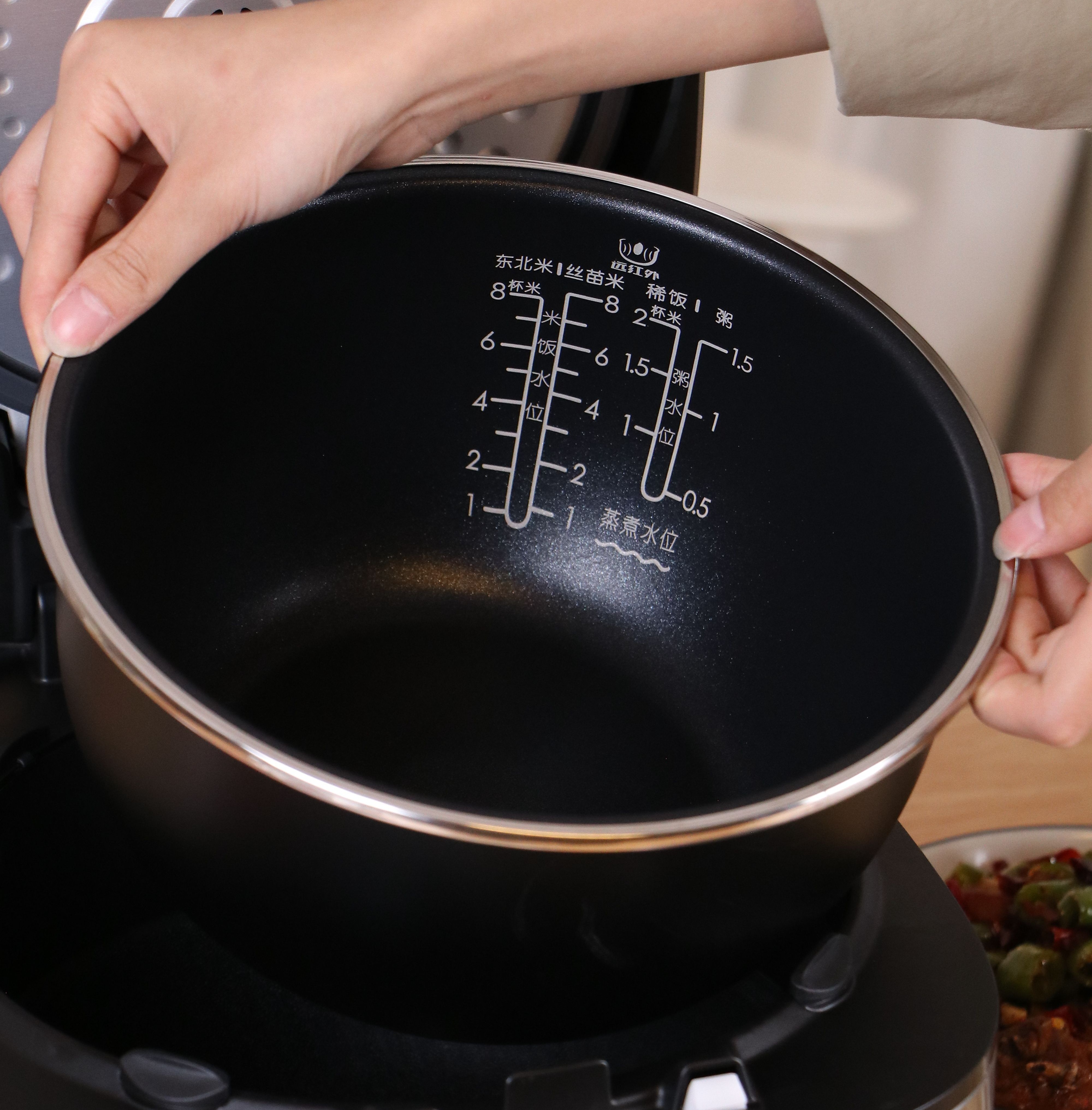美的电饭煲FB40S701测评：热水快煮减少等待的第4张示图