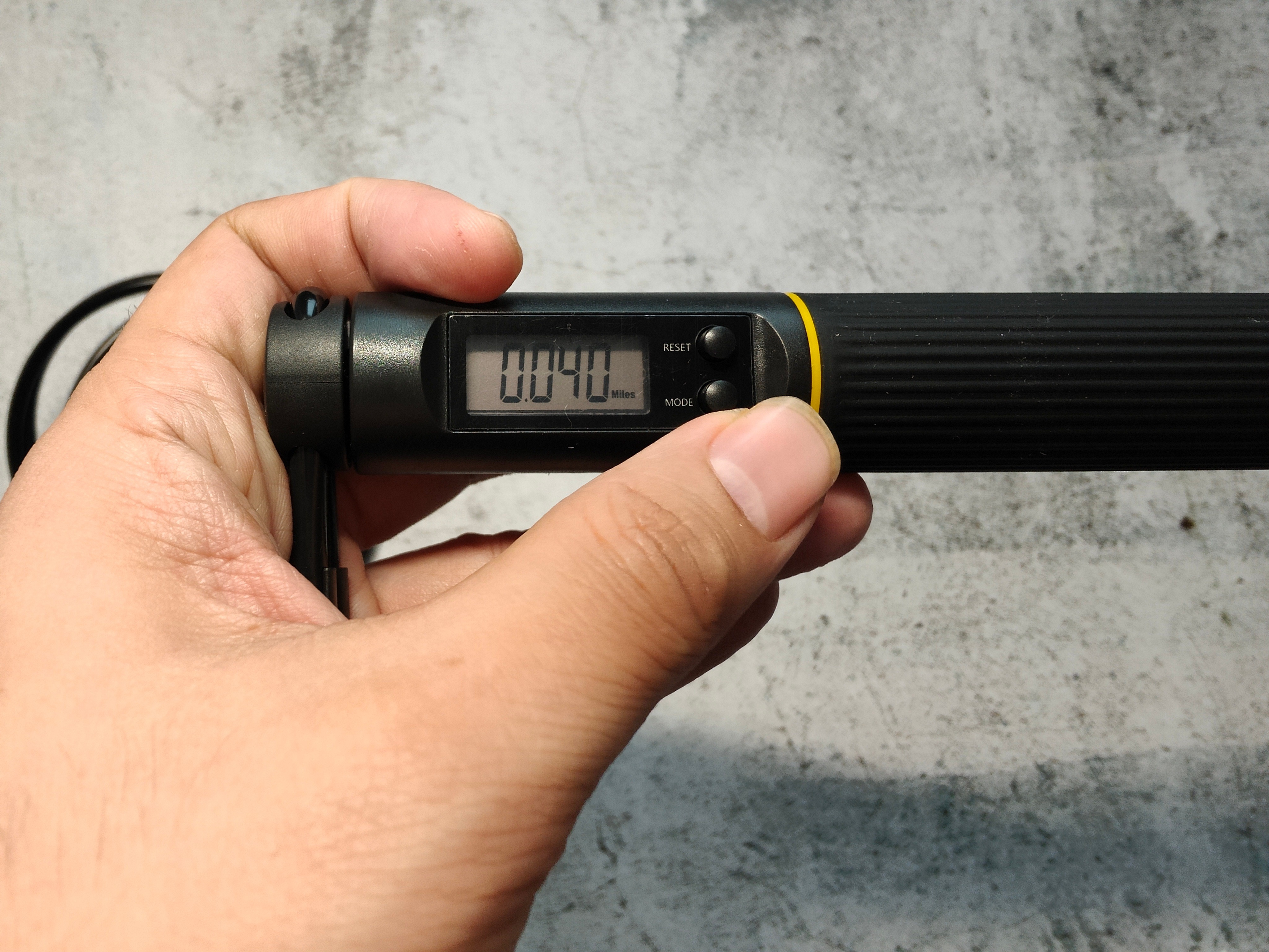 轻松燃脂，科学运动，跳绳也有高科技，负重加电子计数-JinMo之家