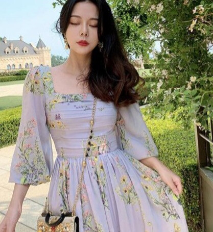 印花连衣裙让你美美哒，让你美得发紫的第1张示图