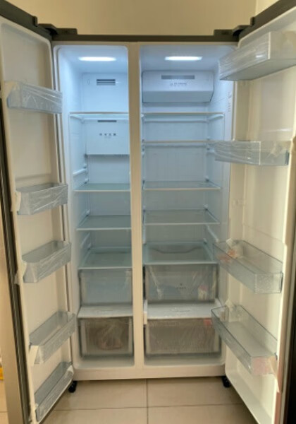 美的冰箱：母婴空间独立存储，双重变频低耗节能的第1张示图