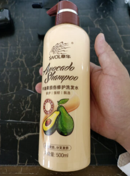 洗出健康强韧的秀发，秘诀就在章华洗发水的第4张示图