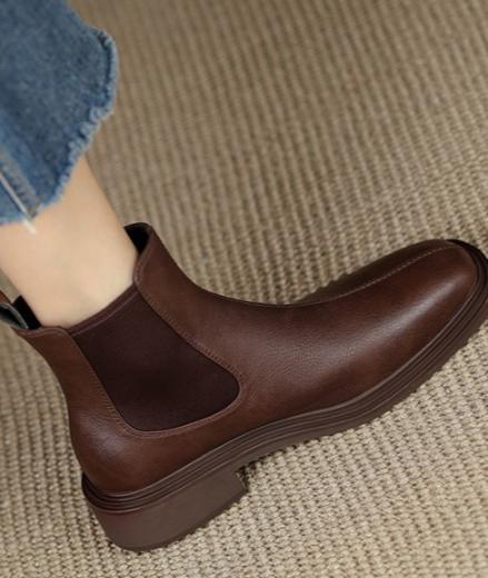 今年流行的小短靴,搭配裙子更好看!的第2张示图 今年流行的小短靴,搭配裙子更好看!的第2张示图