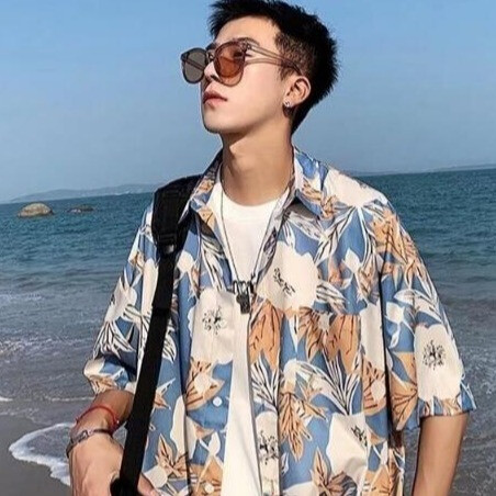 不会还有人嫌弃花衬衫吧,时髦精们都穿上了的第2张示图 不会还有人嫌弃花衬衫吧,时髦精们都穿上了的第2张示图