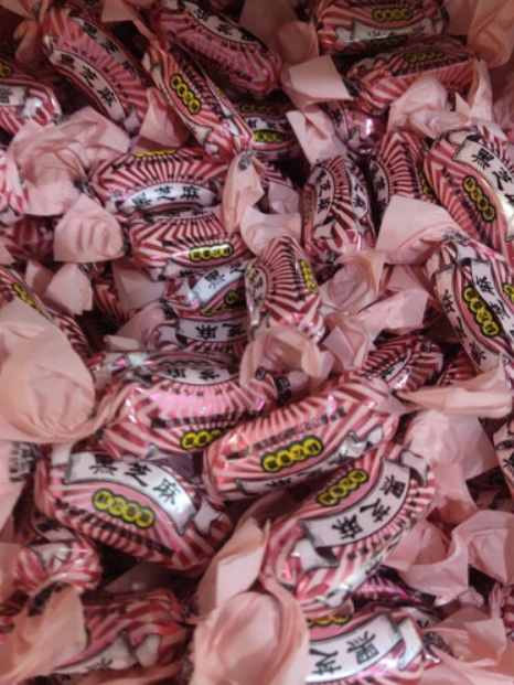 遇见黑芝麻，口感更丰富锦大夹心巧克力评测：丝滑巧克力-JinMo之家