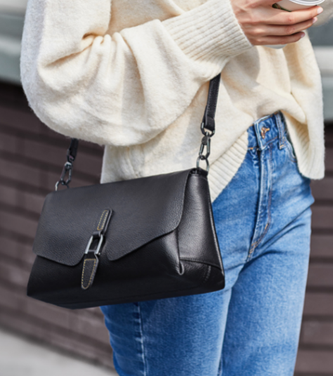 鲜艳时髦的斜挎包,明媚打动少女心!-JinMo之家