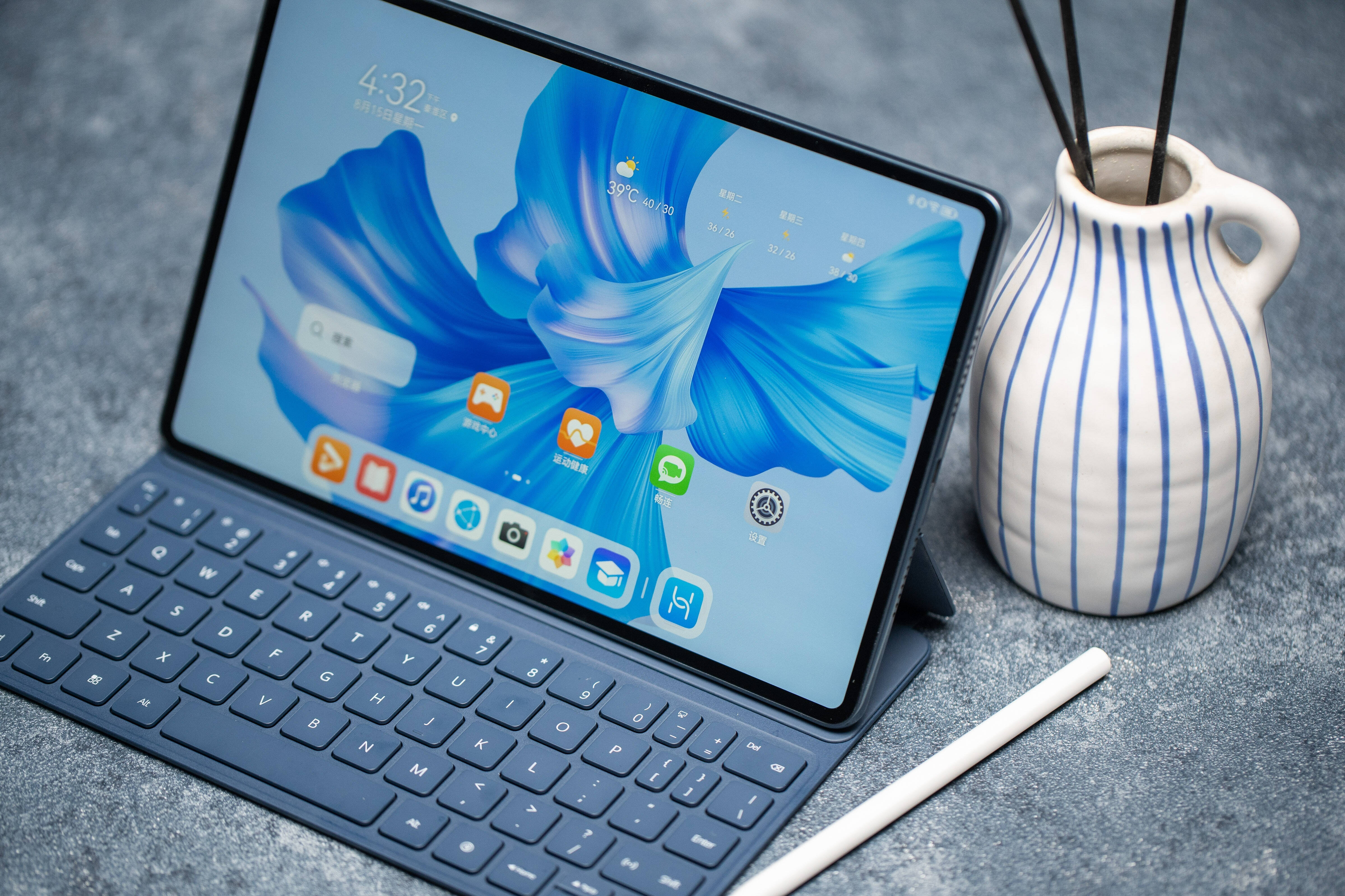 华为MatePad Pro平板怎么样好不好？设计党可以闭眼冲！