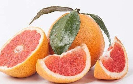 买柚子时该怎么挑选？教你三个小技巧，柚子果肉饱满汁水多的第2张示图