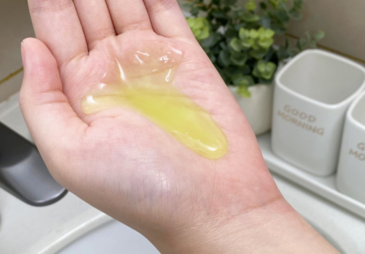 如何消灭看不见的有害物,交给蓝月亮芦荟洗手液就行的第3张示图 如何消灭看不见的有害物,交给蓝月亮芦荟洗手液就行的第3张示图