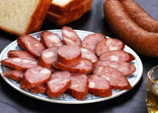 东北令人难忘的特色美食，哈尔滨红肠实至名归-JinMo之家