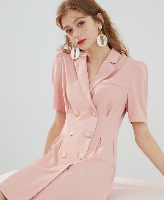 夏季时髦的单品，西装裙穿出中性的美！-JinMo之家