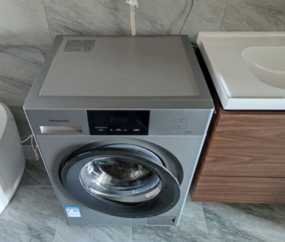 松下洗衣机为衣物保驾护航，好衣服更需要好护理的第3张示图