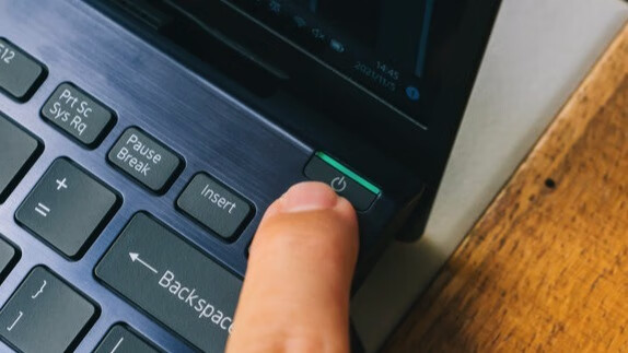 轻薄笔记本电脑,出差办公没负担的第2张示图 轻薄笔记本电脑,出差办公没负担的第2张示图