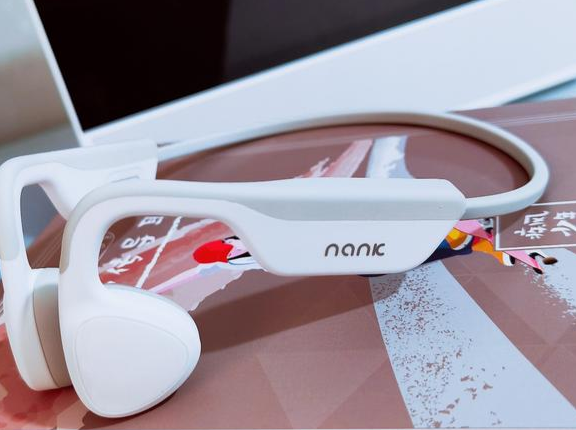 骨传导耳机品牌排行榜前十名、目前最值得买的五款-JinMo之家