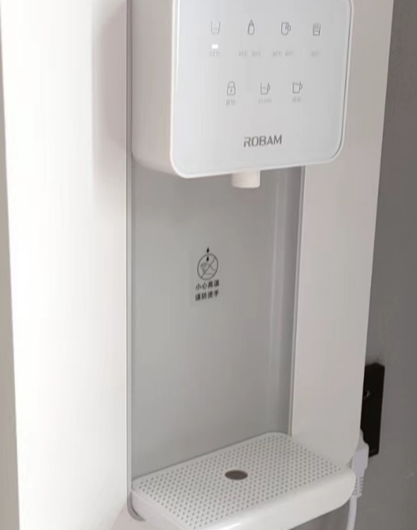 老板净水器家用套装评测:饮水便捷减少等待,功能真贴心的第3张示图 老板净水器家用套装评测:饮水便捷减少等待,功能真贴心的第3张示图