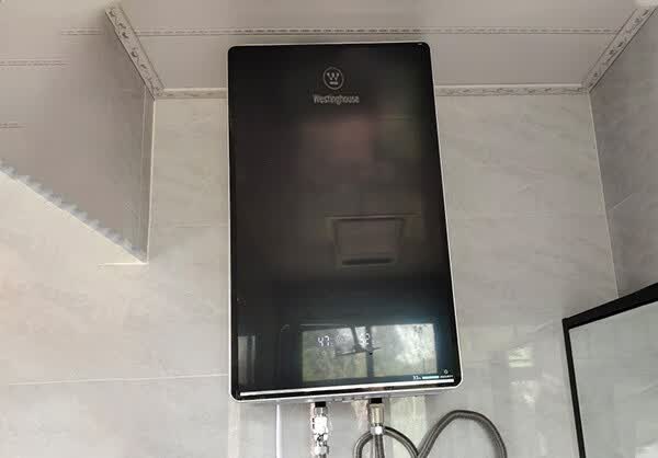 测评西屋大功率速热热水器，母婴家庭常备-JinMo之家