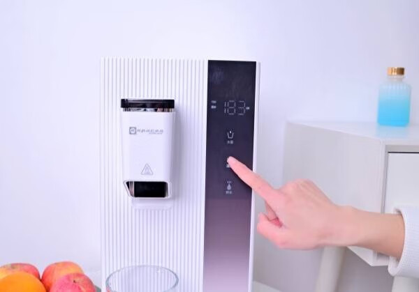 快速净化同时水温任选的饮水机，易思倍还得是你-JinMo之家