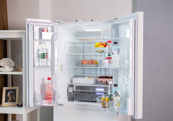 大容量抑菌鲜储冰箱，让烹饪更方便！