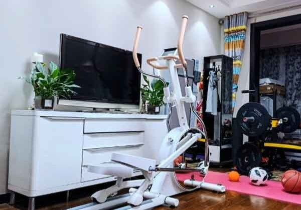 你只管运动，身材和健康交给赤兔镜面椭圆机-JinMo之家