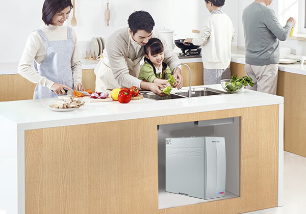 净水有方!安吉尔大鱼净水机快速净水告别等待的第3张示图 净水有方!安吉尔大鱼净水机快速净水告别等待的第3张示图