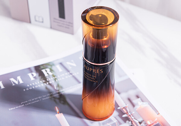 测评欧珀莱恒久修护精华露，重焕面颊的元气活力的第4张示图