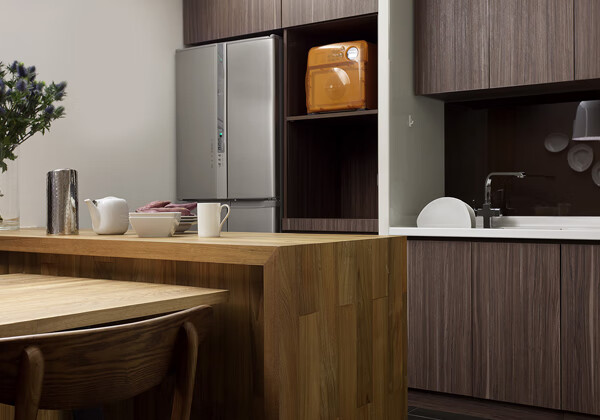 时尚雅致的智能电冰箱，TCL来了！-JinMo之家