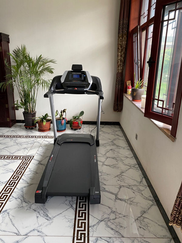 拥有爱康家用智能减震跑步机，健身达人尽情释放自己-JinMo之家