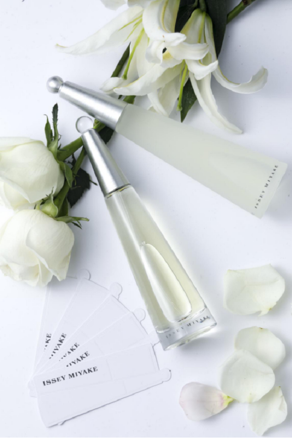 夏日约会专属斩男香水,就选三宅一生-JinMo之家