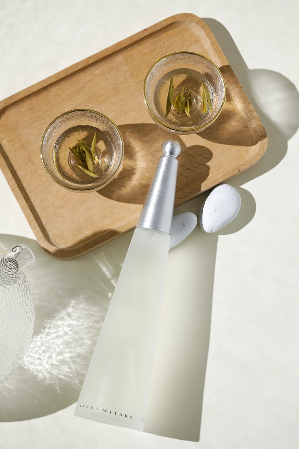 生活在都市之中,每天走在繁华的街道上,身边的人熙熙攘攘的第2张示图 生活在都市之中,每天走在繁华的街道上,身边的人熙熙攘攘的第2张示图