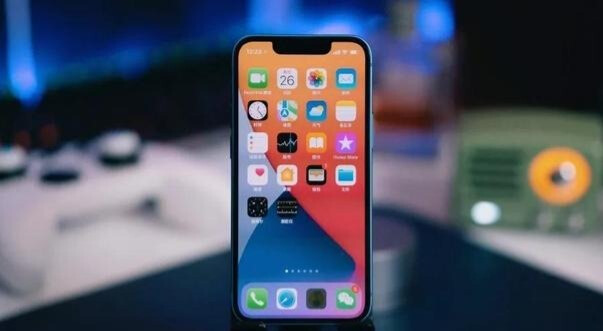 幸亏没买iPhone12，苹果iPhone13传来消息的第1张示图