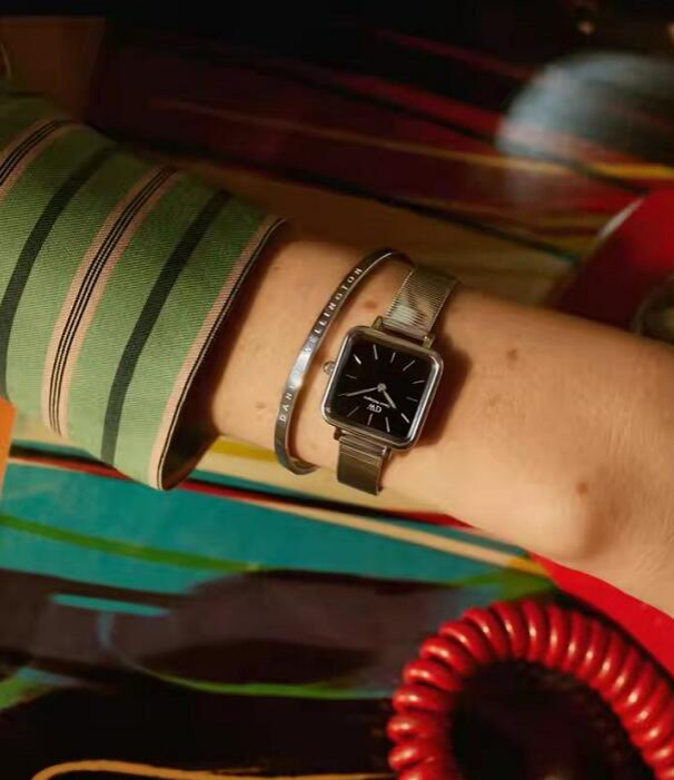 DW全新钢琴腕表,唯美简约气质风,予你独特之美-JinMo之家