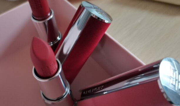 来自男友的元旦浪漫，这唇妆礼盒送到我心坎！-JinMo之家