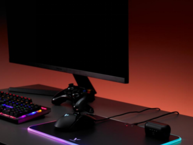 够硬，放开充—雷柏V10RGB幻彩无线充电游戏鼠标硬垫的第1张示图