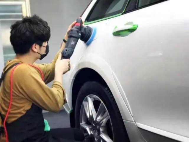汽车开到烂才知道：车漆根本不用去打蜡，只要一笨方法-JinMo之家
