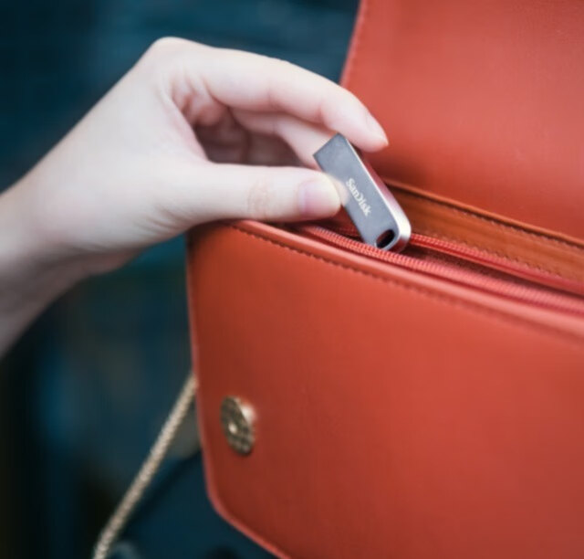 礼物比起花里胡哨，实用型的更给力-JinMo之家