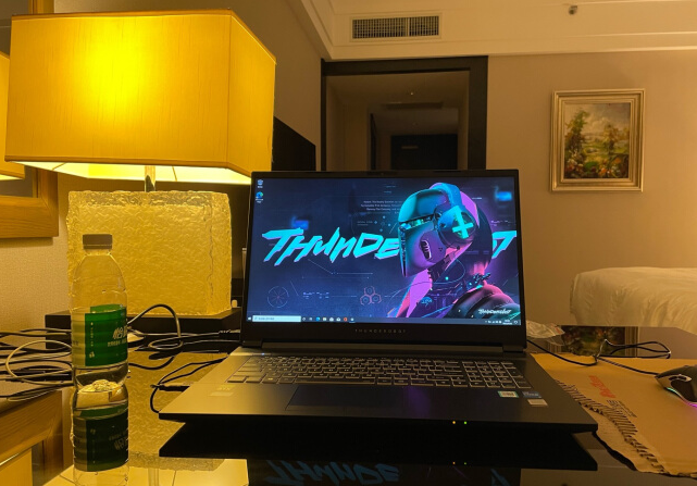 尽享游戏乐趣,这款笔记本电脑你爱了吗-JinMo之家