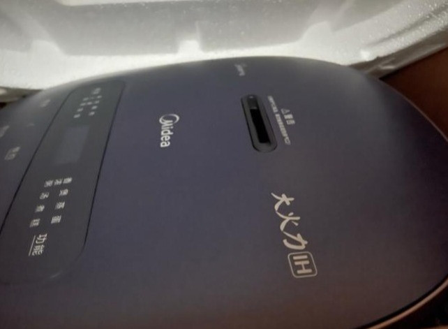 美的蒸汽阀电饭煲测评,轻松做出香甜好米饭的第9张示图 美的蒸汽阀电饭煲测评,轻松做出香甜好米饭的第9张示图