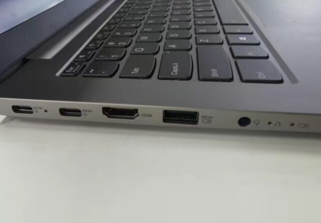 测评体验：联想ThinkPad P15v笔记本电脑怎么样？的第3张示图
