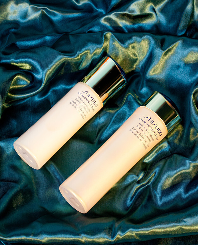 送女友什么礼物好？就选悦薇珀翡紧颜亮肤水乳！的第5张示图