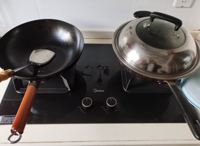 爆炒不给力?美的5.0KW燃气灶让烹饪得心应手-JinMo之家