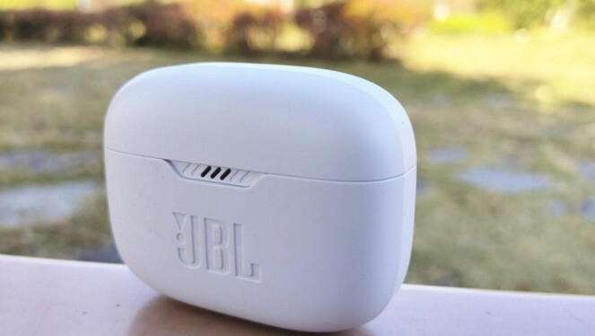JBL TUNE130NC耳机评测：带来降噪优质的音效的第2张示图