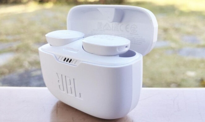 JBL TUNE130NC耳机评测：带来降噪优质的音效的第3张示图