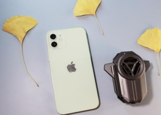 有人会说手机需要用到散热器吗？今天这个测评一定要看下的第5张示图