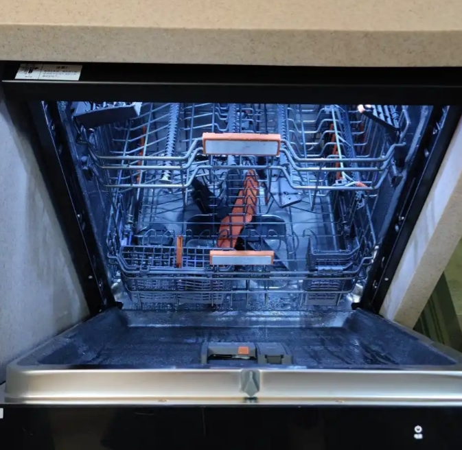 COLMO离子净洗碗机，高效杀灭细菌的第6张示图