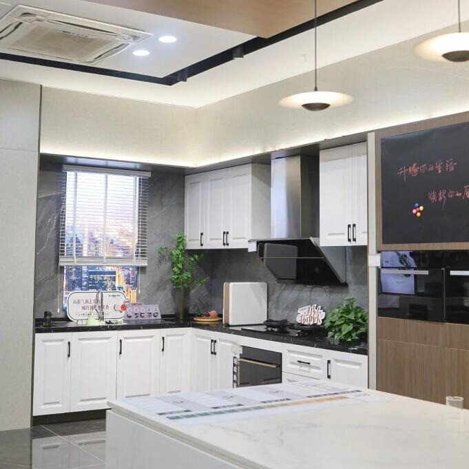 厨房里的黑科技，保留矿物质水的家用净水器的第1张示图