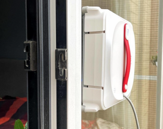 科沃斯W920测评：安全加分，化解高层擦窗烦恼的第3张示图