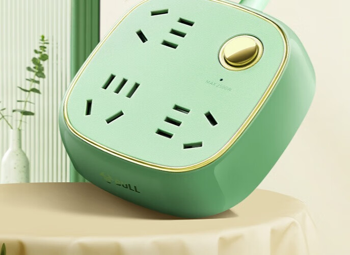 复古典雅的公牛插排,你不可能对它不心动的的第3张示图 复古典雅的公牛插排,你不可能对它不心动的的第3张示图